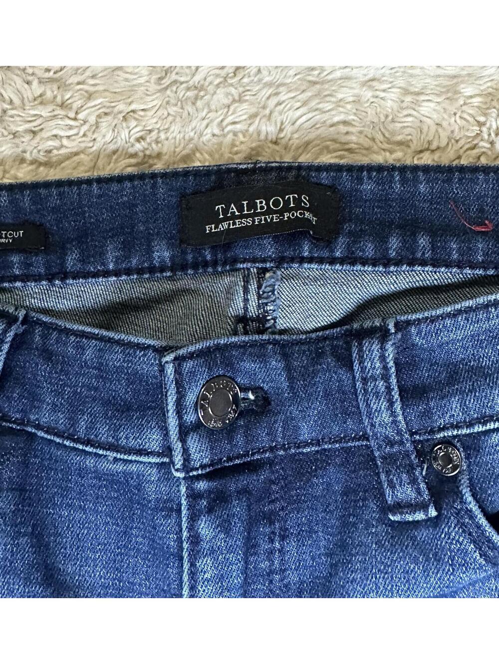 Talbots Flawless Five Pocket bootcut curvy medium wash denim jeans Size 6 - Picture 4 of 7